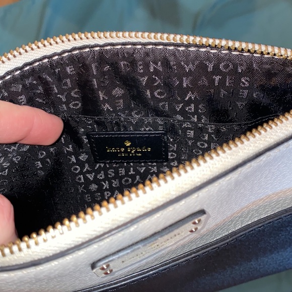 Kate Spade Purse - Picture 8 of 9
